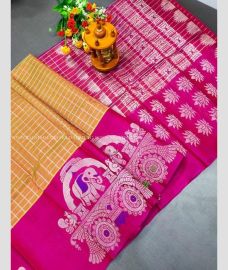 Sandal and Pink color kuppadam pattu handloom saree with All over Checks Design-KUPP0053732