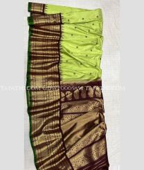 Lite Parrot Green and Chocolate gadwal pattu sarees with kanchi Kuttu border design - GDWP0005854